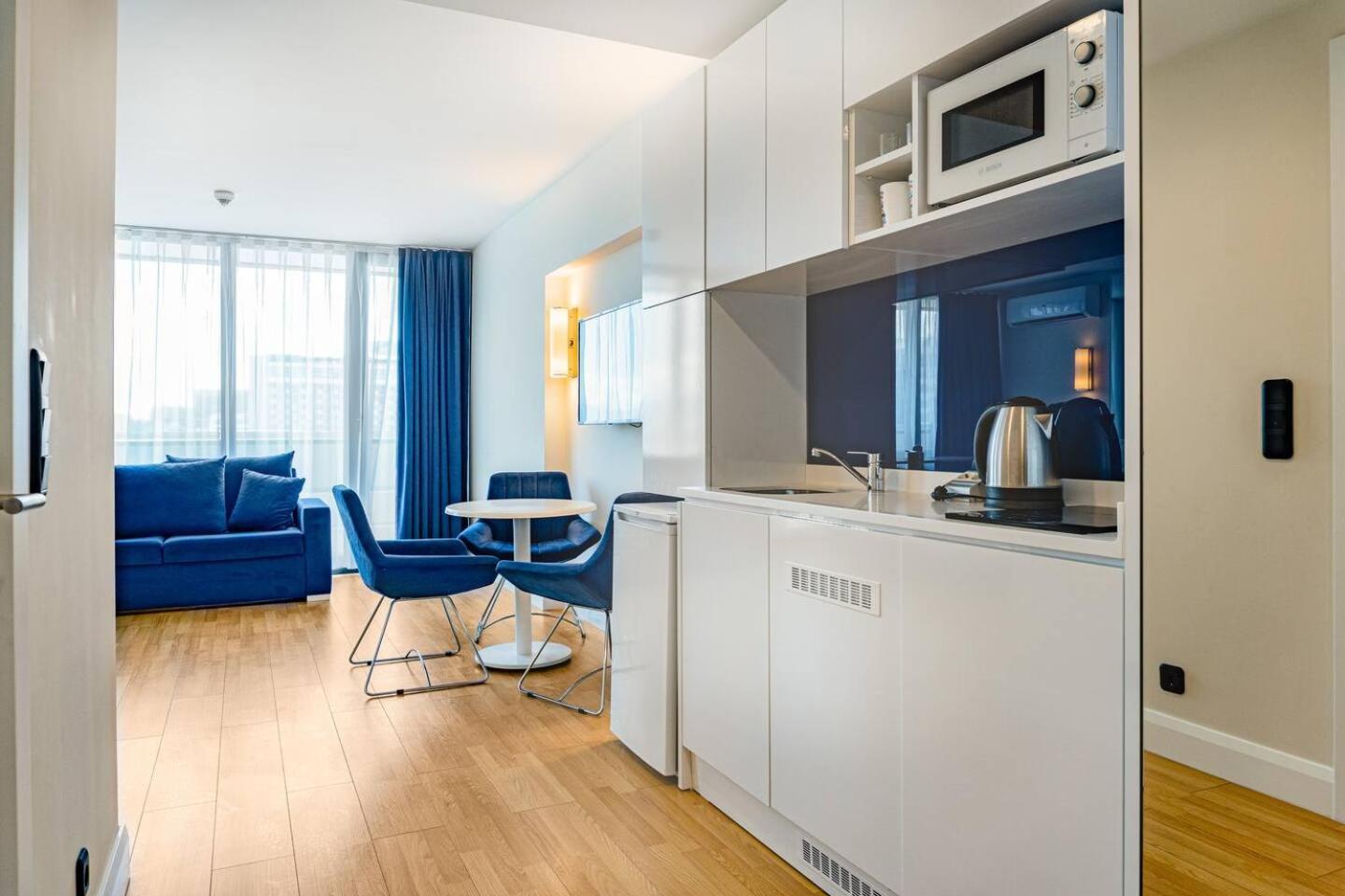 Orbi City Block A Floor 10 Room 40 巴统 外观 照片