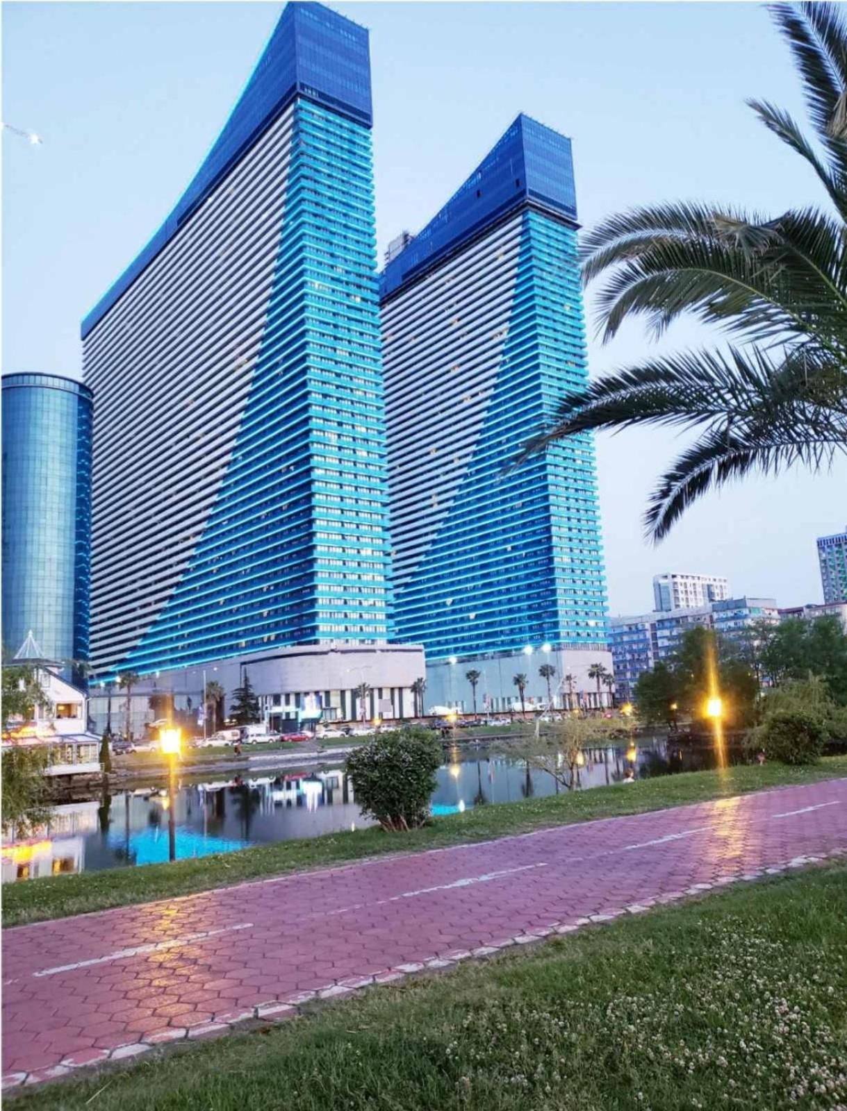 Orbi City Block A Floor 10 Room 40 巴统 外观 照片